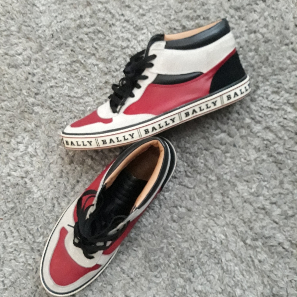 Size 12 shoe